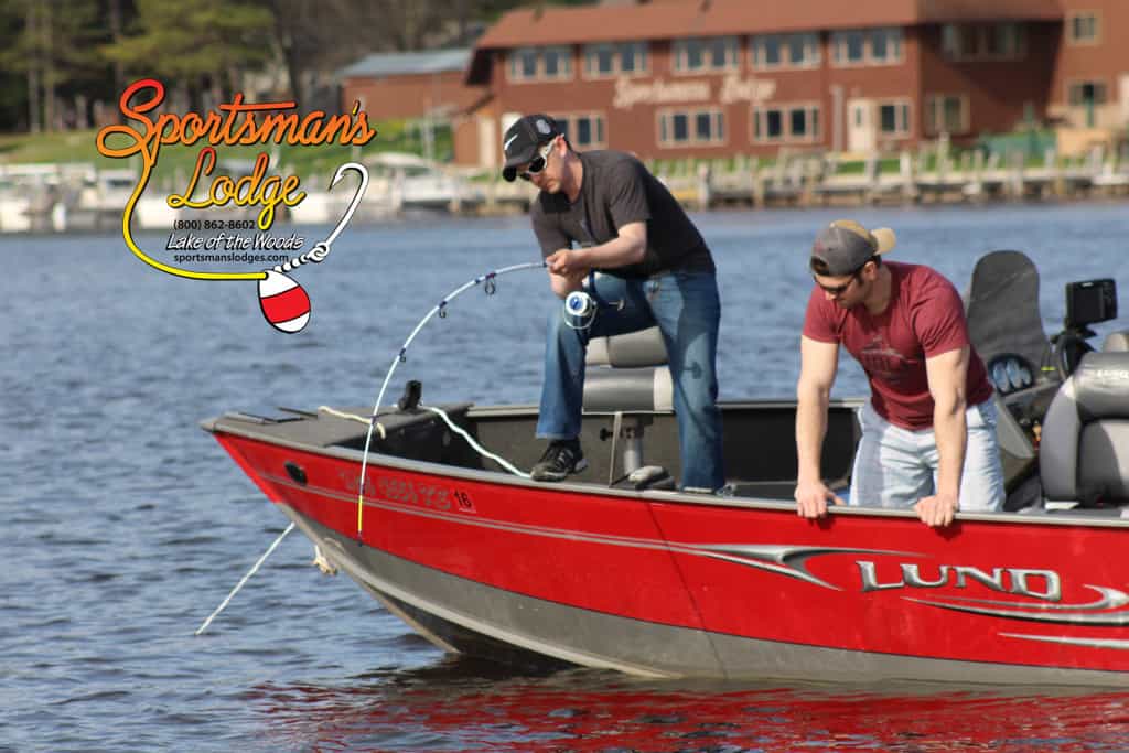 Fishing Lake of the Woods MN Sportsman's Lodge